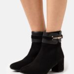 femmes bottines classiques en cuir noir 006BT1928 Anna Field