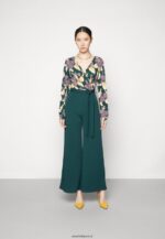 femmes combinaison vert foncé/jaune 006BT899 Anna Field