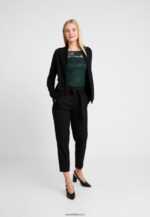 femmes gilet noir 006BT831 Anna Field - Image 2