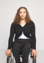femmes gilet noir 006BT832 Anna Field - Image 3