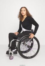 femmes gilet noir 006BT832 Anna Field - Image 5