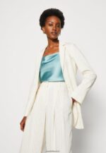 femmes haut bleu clair 006BT432 Anna Field - Image 4