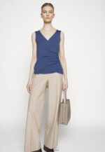 femmes haut bleu foncé 006BT441 Anna Field - Image 7