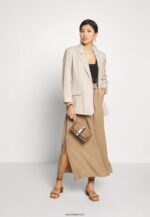 femmes haut noir 006BT384 Anna Field - Image 2