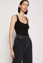 femmes haut noir 006BT406 Anna Field - Image 4