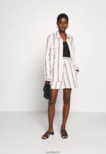 femmes haut noir 006BT411 Anna Field - Image 2