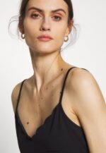 femmes haut noir 006BT415 Anna Field - Image 5