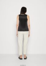 femmes haut noir 006BT453 Anna Field - Image 3