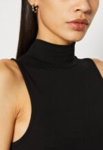 femmes haut noir 006BT466 Anna Field - Image 6