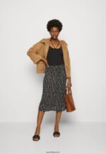 femmes haut noir 006BT494 Anna Field - Image 2