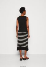 femmes haut noir 006BT496 Anna Field - Image 3