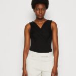 femmes haut noir 006BT498 Anna Field