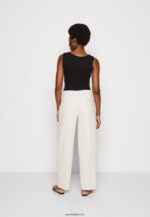 femmes haut noir 006BT498 Anna Field - Image 3