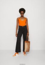 femmes haut orange 006BT455 Anna Field - Image 2