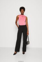femmes haut rose 006BT448 Anna Field - Image 2