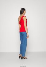 femmes haut rouge 006BT473 Anna Field - Image 3