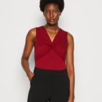 femmes haut rouge foncé 006BT480 Anna Field