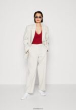 femmes haut rouge foncé 006BT497 Anna Field - Image 2