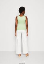 femmes haut vert clair 006BT464 Anna Field - Image 3