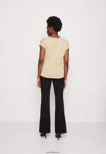femmes Lot de 3 t-shirts basiques beige/blanc cassé/rouge 006BT301 Anna Field - Image 3