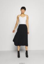 femmes Lot de 5 tops noir/blanc/gris clair chiné 006BT481 Anna Field