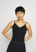 femmes Lot de 5 tops noir/blanc/gris clair chiné 006BT481 Anna Field - Image 5