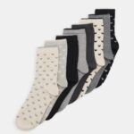 femmes lot de 8 paires de chaussettes coeur cheville noir/gris 006BT1139 Anna Field