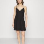 femmes nuisette noire 006BT1053 Anna Field