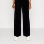 femmes pantalon large en velours pantalon noir 006BT621 Anna Field