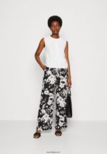 femmes pantalon noir/blanc cassé 006BT640 Anna Field - Image 2