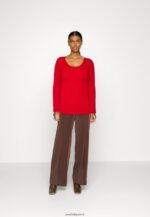 femmes pull détail bouton rouge 006BT842 Anna Field - Image 2