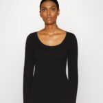 femmes pull détail boutons noir 006BT848 Anna Field