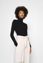 femmes pull noir 006BT835 Anna Field