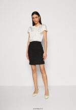 femmes robe droite blanc cassé/noir 006BT195 Anna Field