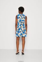 femmes robe en jersey blanc cassé/bleu 006BT166 Anna Field - Image 3