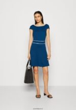 femmes robe en jersey bleu/blanc 006BT124 Anna Field - Image 2