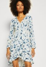 femmes robe en jersey bleu clair 006BT155 Anna Field - Image 4