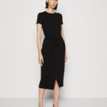 femmes robe en jersey noir 006BT102 Anna Field