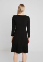 femmes robe en jersey noir 006BT120 Anna Field - Image 3