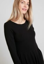 femmes robe en jersey noir 006BT120 Anna Field - Image 5