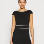 femmes robe en jersey noir/blanc 006BT113 Anna Field