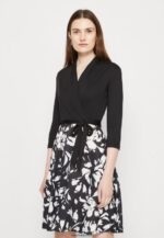 femmes robe en jersey noir/blanc 006BT130 Anna Field