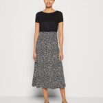 femmes robe en jersey noir/blanc 006BT171 Anna Field