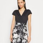 femmes robe en jersey noir/gris/blanc 006BT156 Anna Field