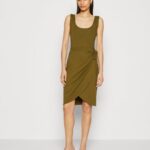 femmes robe en jersey olive 006BT97 Anna Field