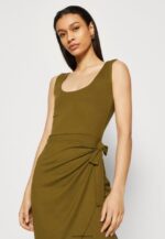 femmes robe en jersey olive 006BT97 Anna Field - Image 4