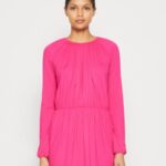 femmes robe en jersey rose 006BT187 Anna Field