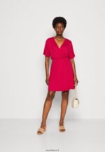 femmes robe en jersey rouge 006BT173 Anna Field - Image 2