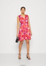 femmes robe en jersey rouge/rose 006BT117 Anna Field - Image 2