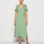 femmes robe en jersey vert 006BT151 Anna Field